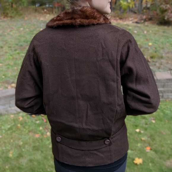 Vintage Fur Collar Jacket - Picture 2 of 5